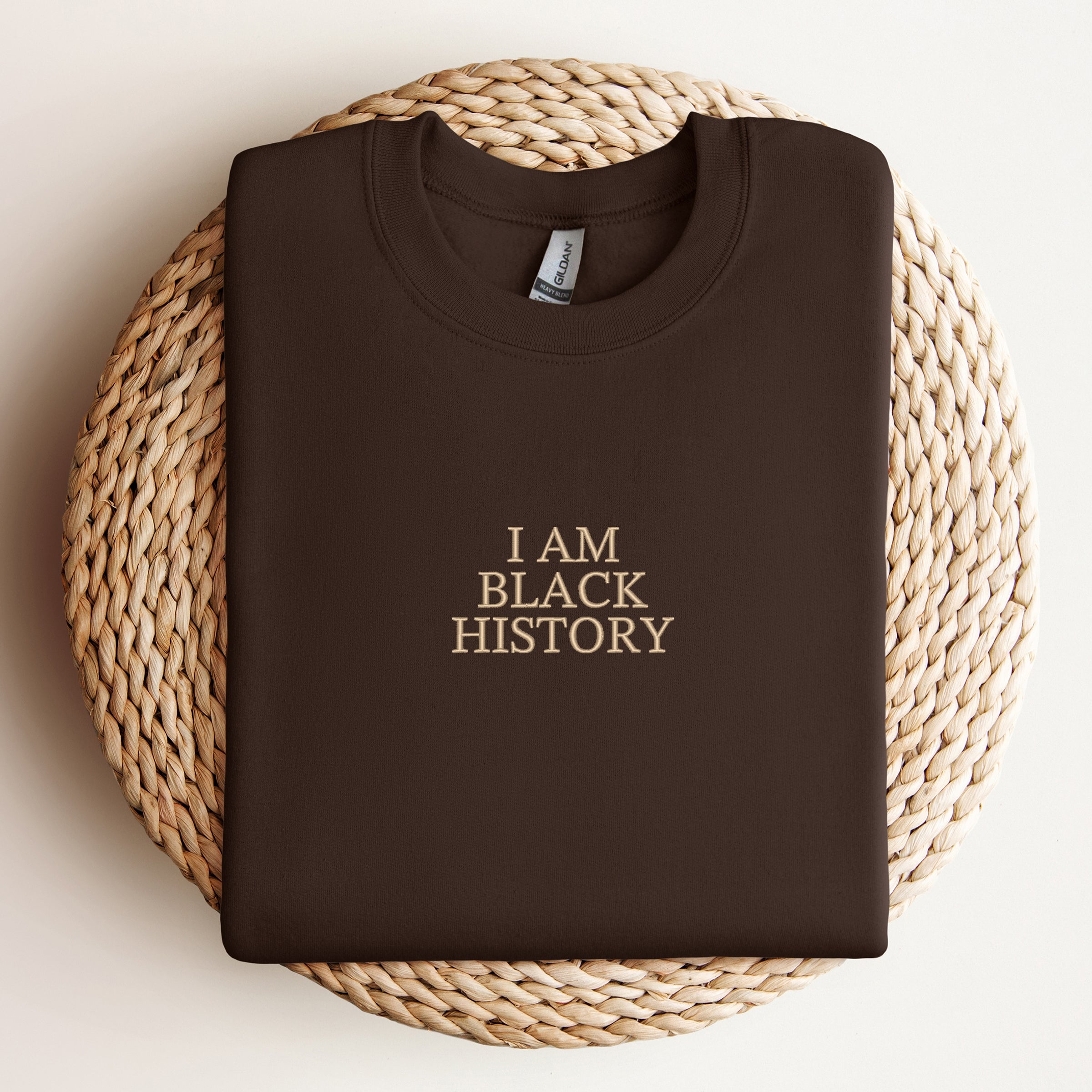 Embroidered I Am Black History - Women's Graphic Sweatshirt