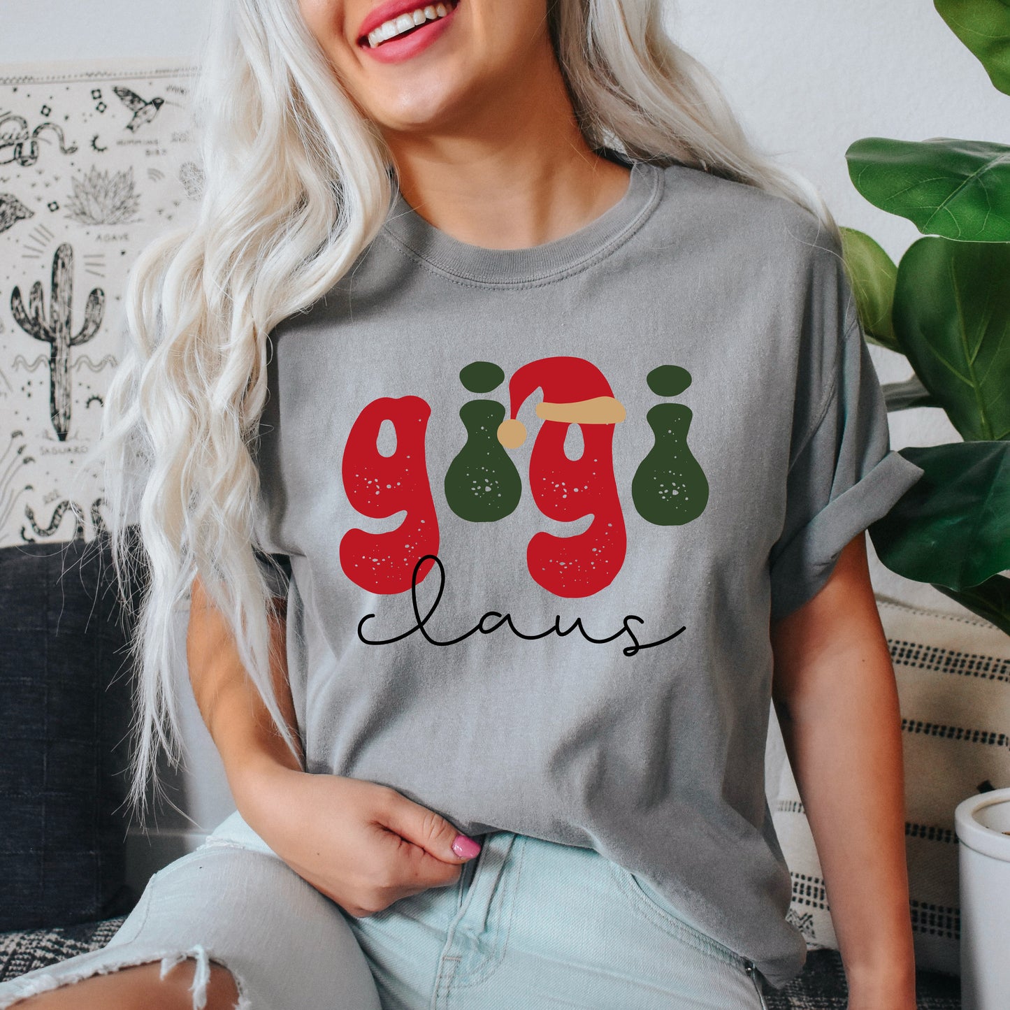 Gigi Claus Hat | Garment Dyed Tee