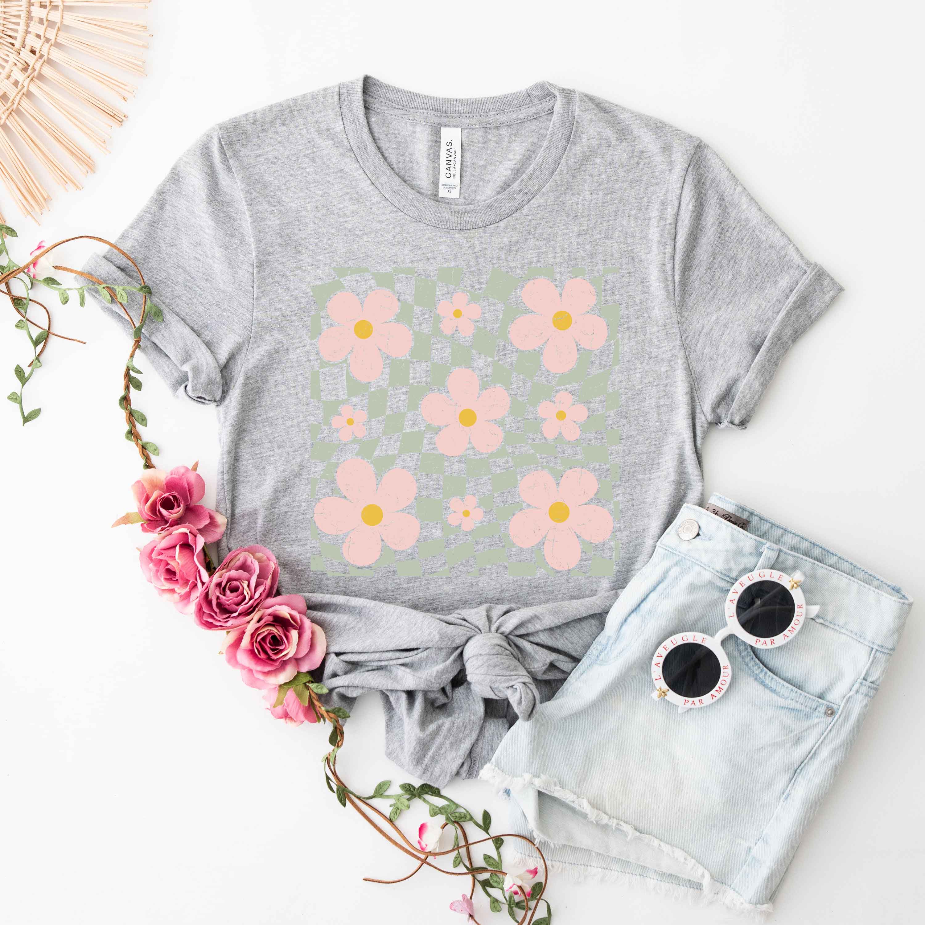 Wavy Checkered Flowers | Short Sleeve Graphic Tee