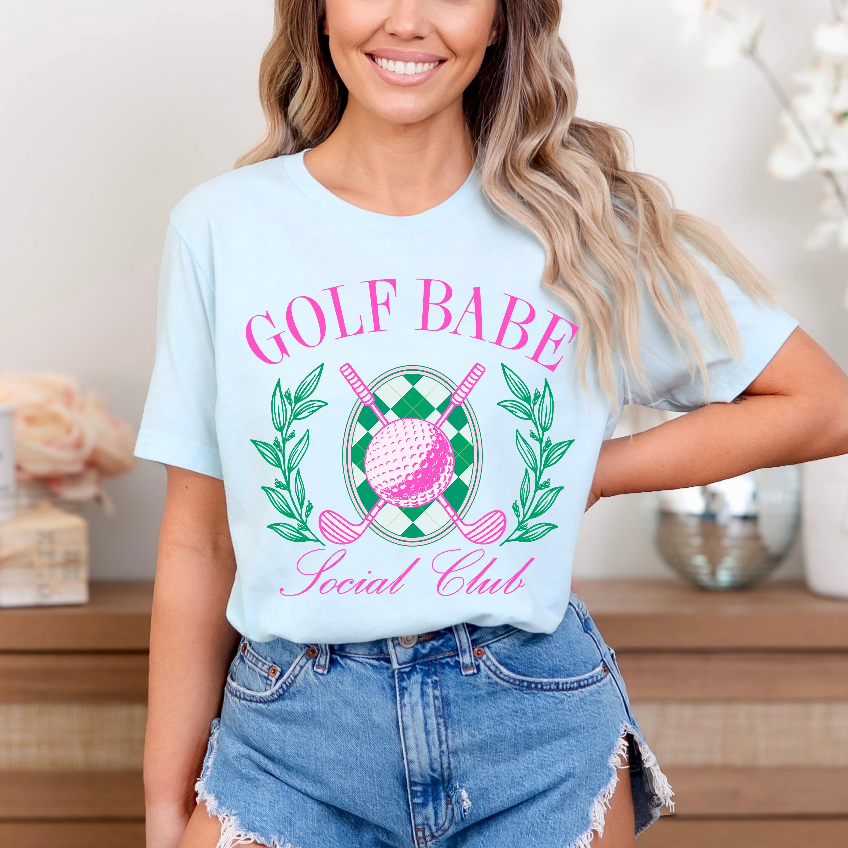 Golf Babe | Short Sleeve Graphic Tee