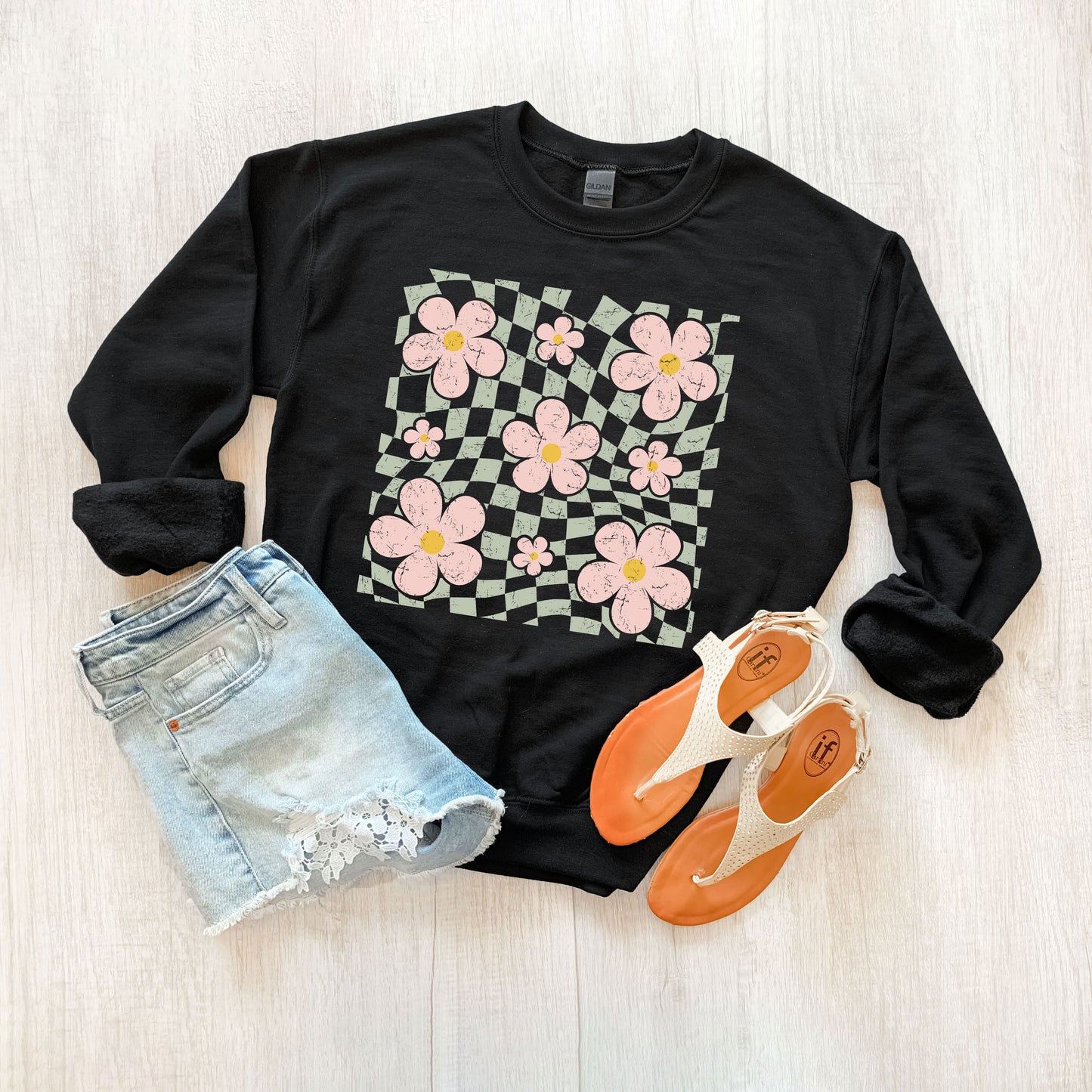 Wavy Checkered Flowers | Sweatshirt