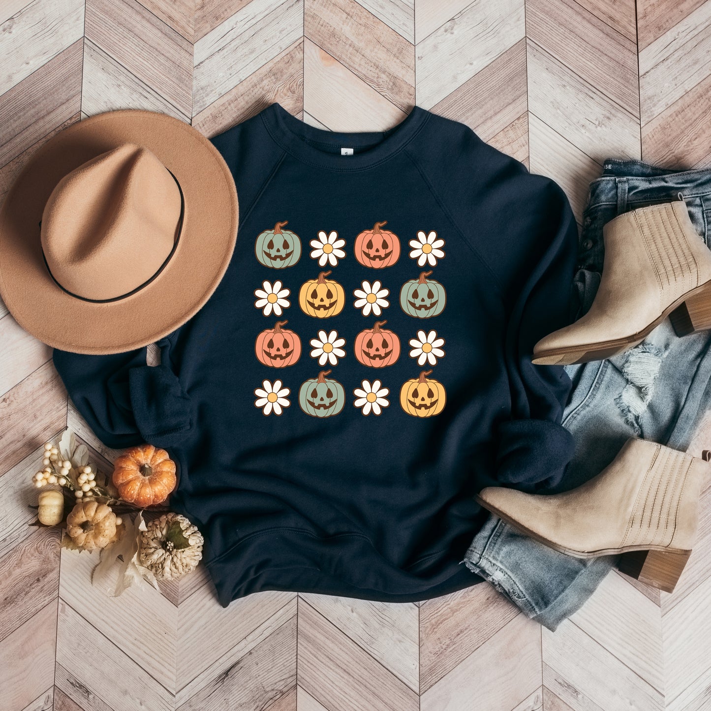 Pumpkin Daisies | Bella Canvas Sweatshirt