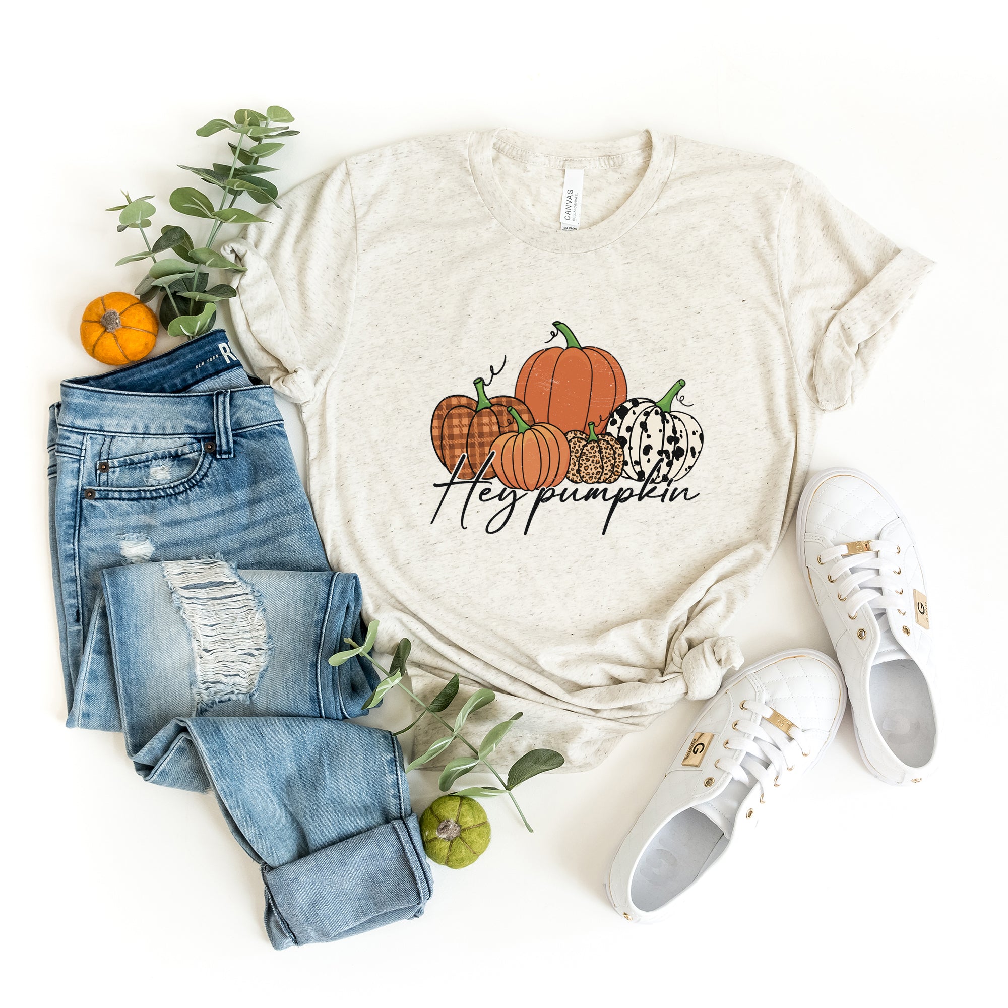 Hey Pumpkin Cursive | Short Sleeve Crewneck