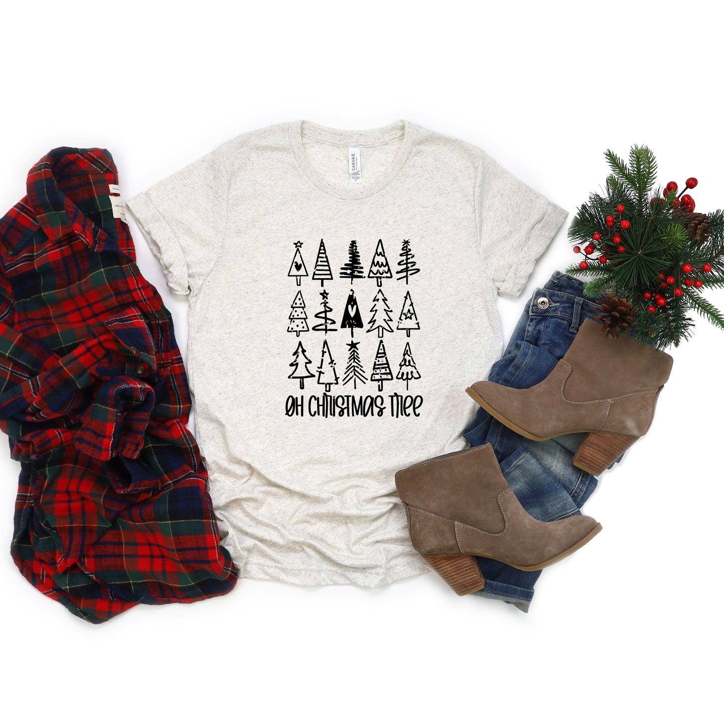 Distressed Oh Christmas Tree | Short Sleeve Graphic Tee