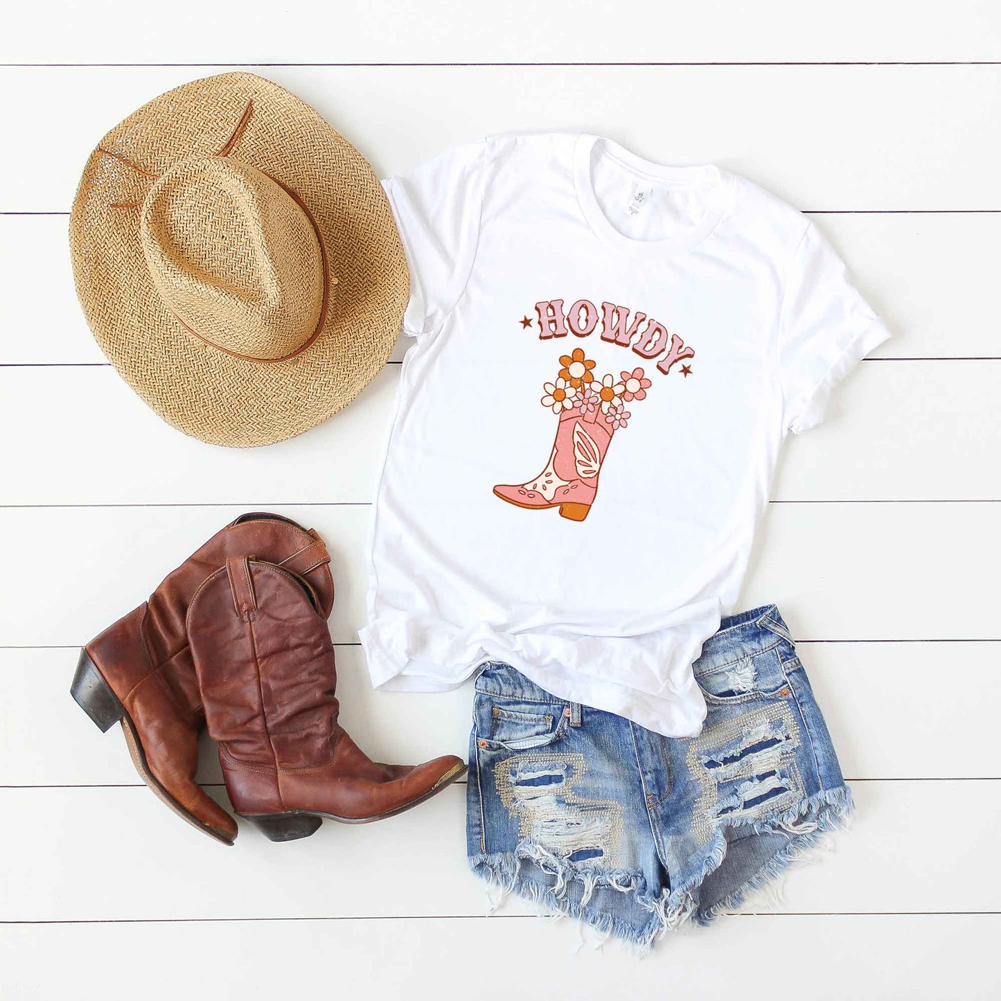 Howdy Boot | Short Sleeve Graphic Tee