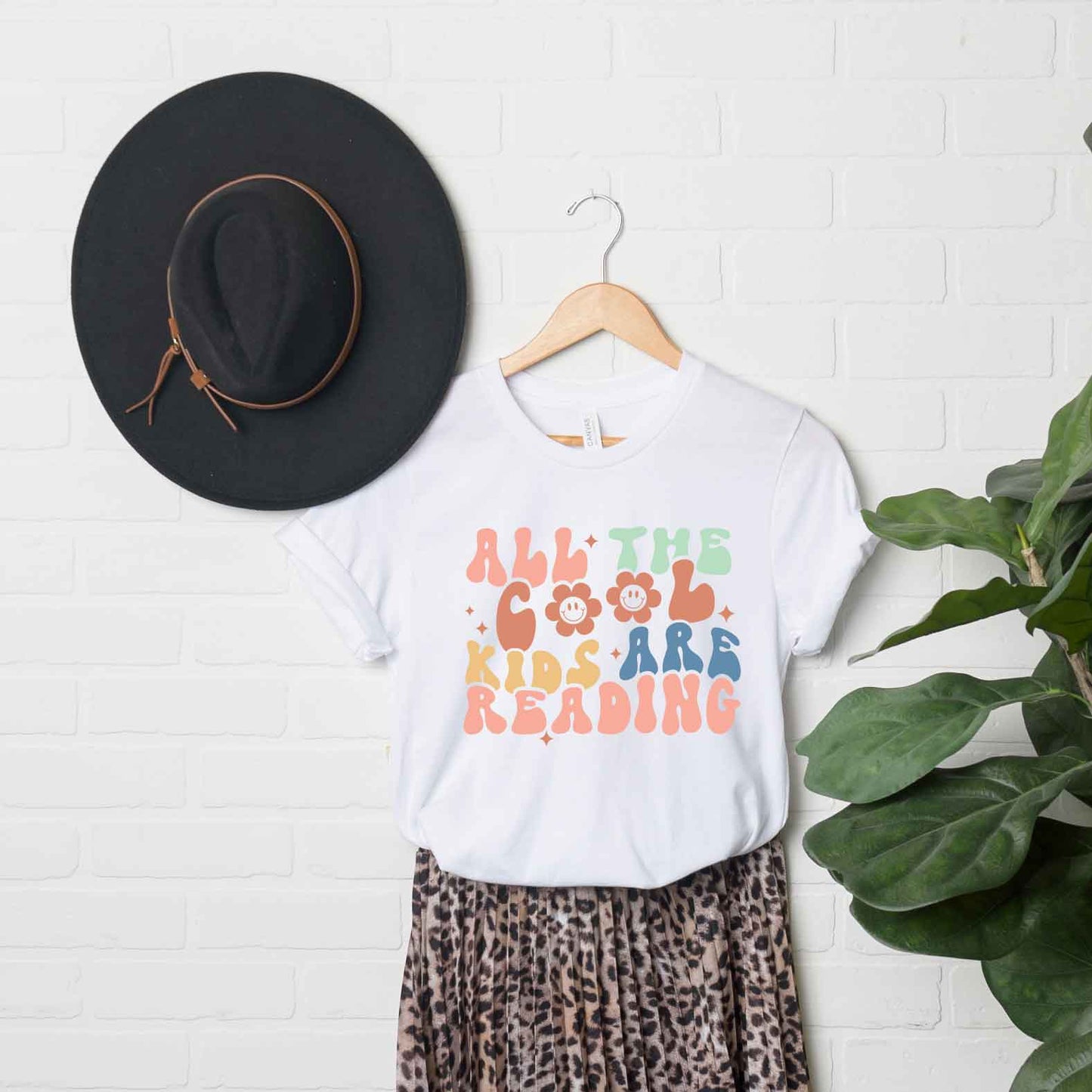 Cool Kids Are Reading Colorful | Short Sleeve Graphic Tee