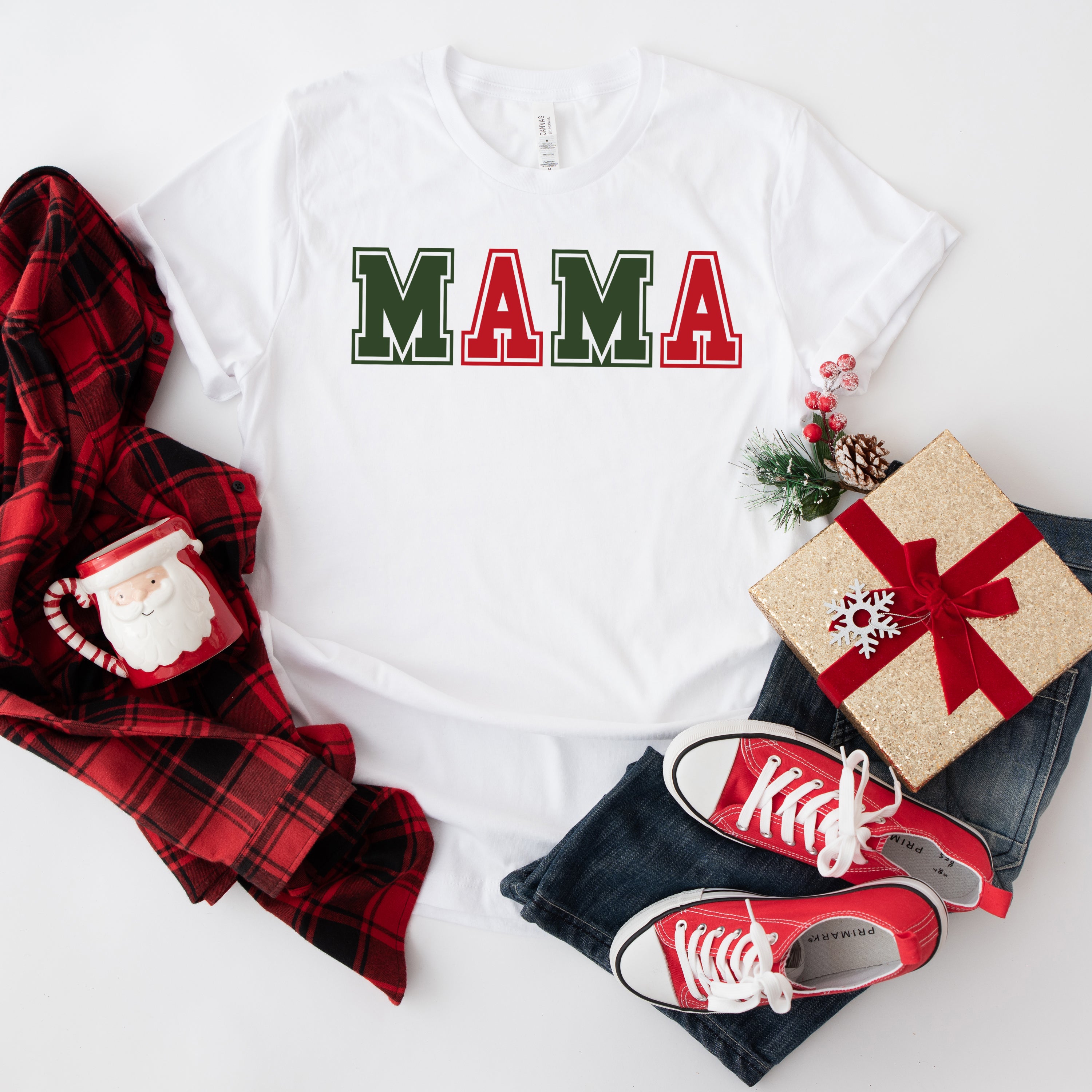 Mama Green and Red Bold | Short Sleeve Crew Neck