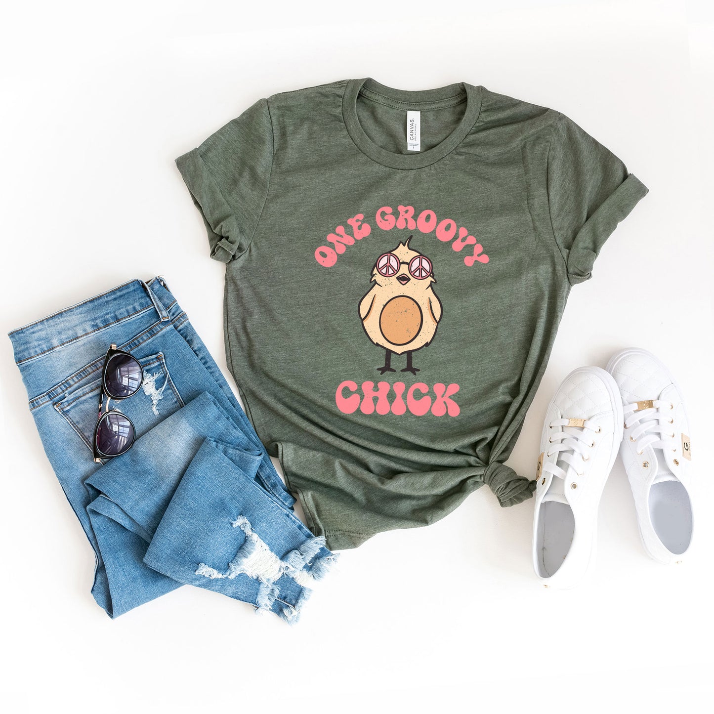 One Groovy Chick | Short Sleeve Graphic Tee