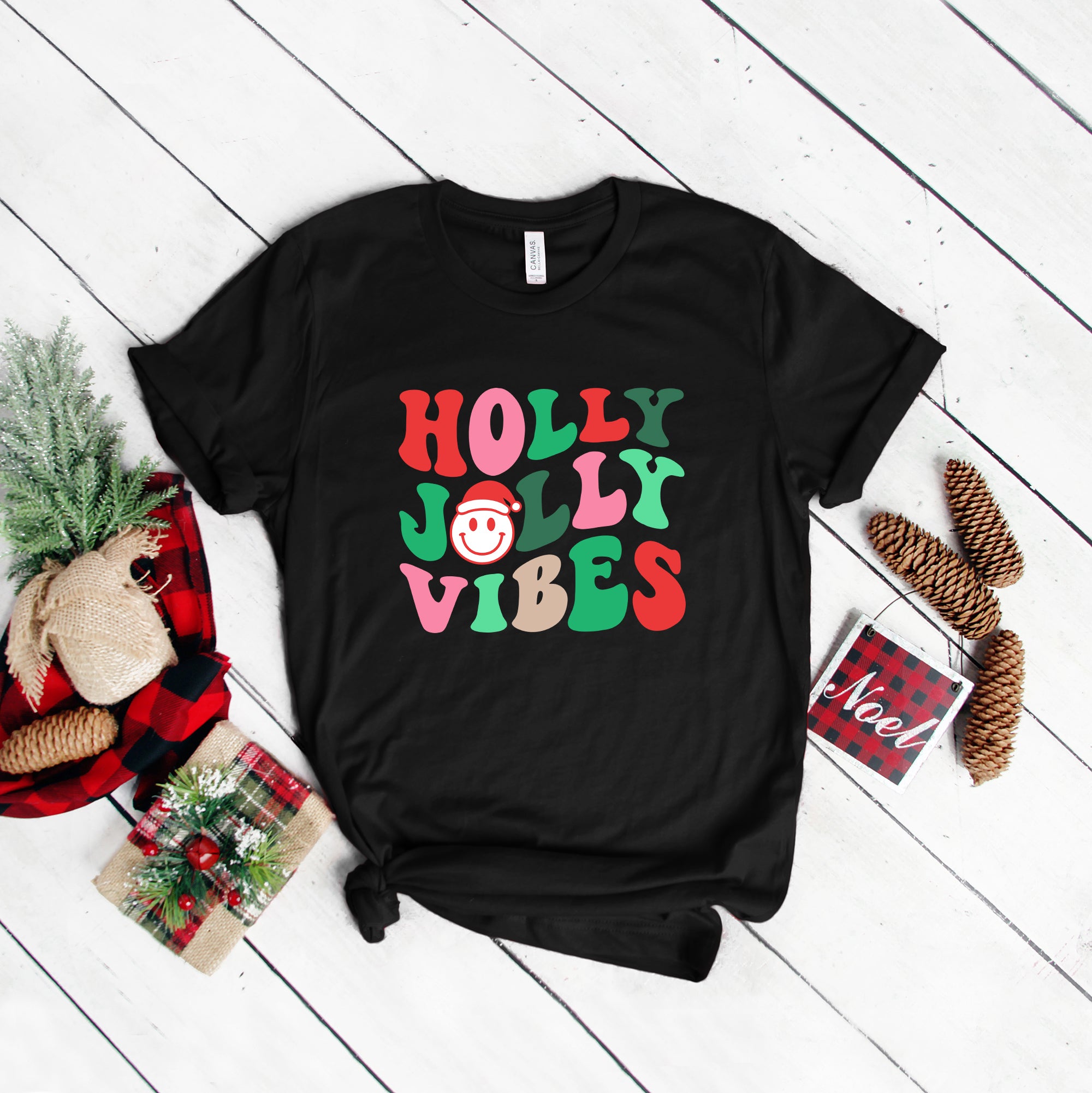 Holly Jolly Vibes Smile | Short Sleeve Graphic Tee