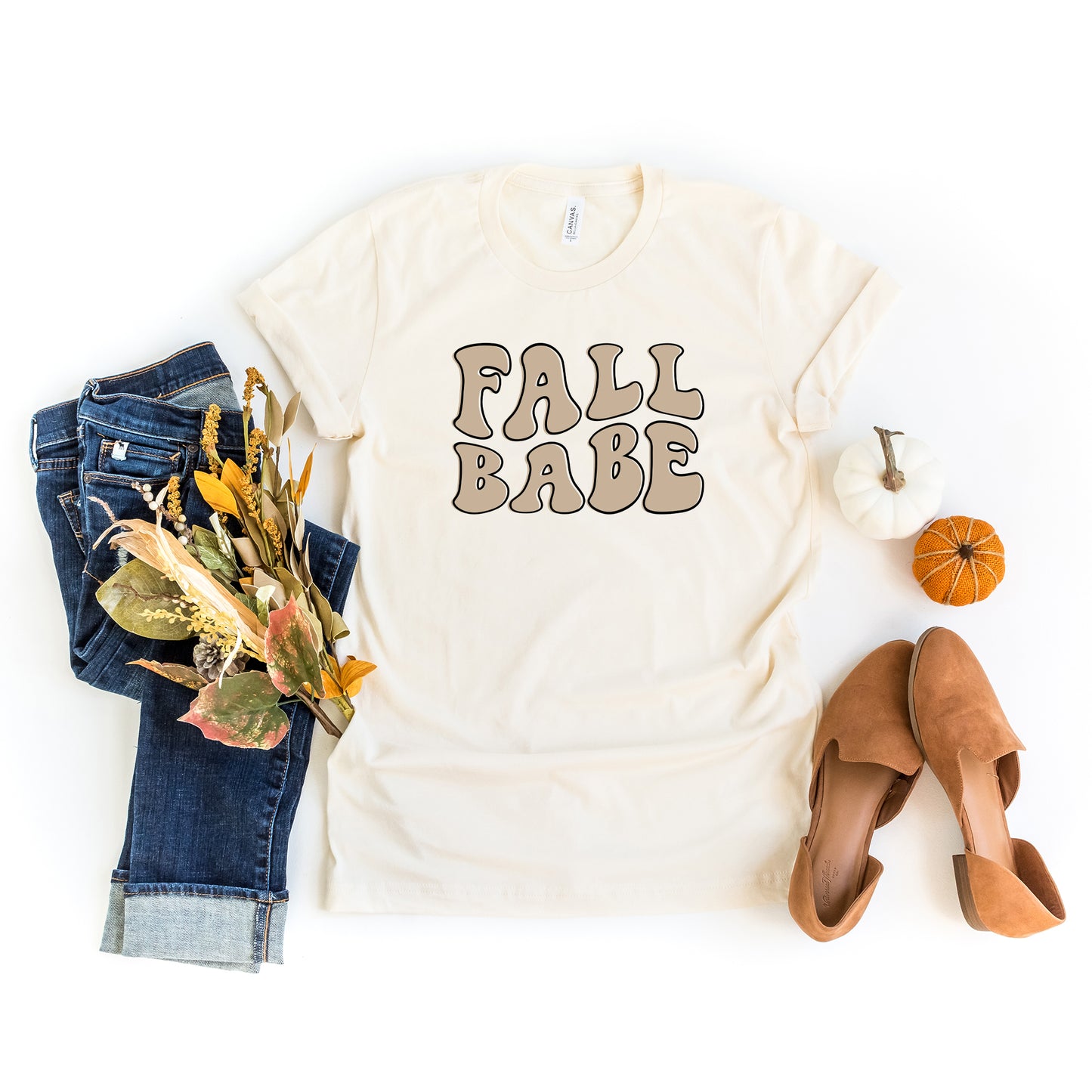 Retro Fall Babe Wavy | Short Sleeve Graphic Tee