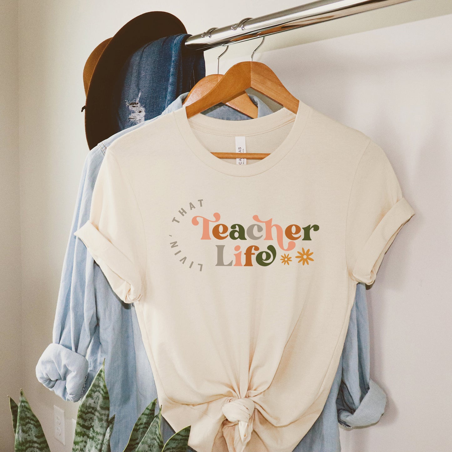 Teacher Life Colorful | Short Sleeve Graphic Tee