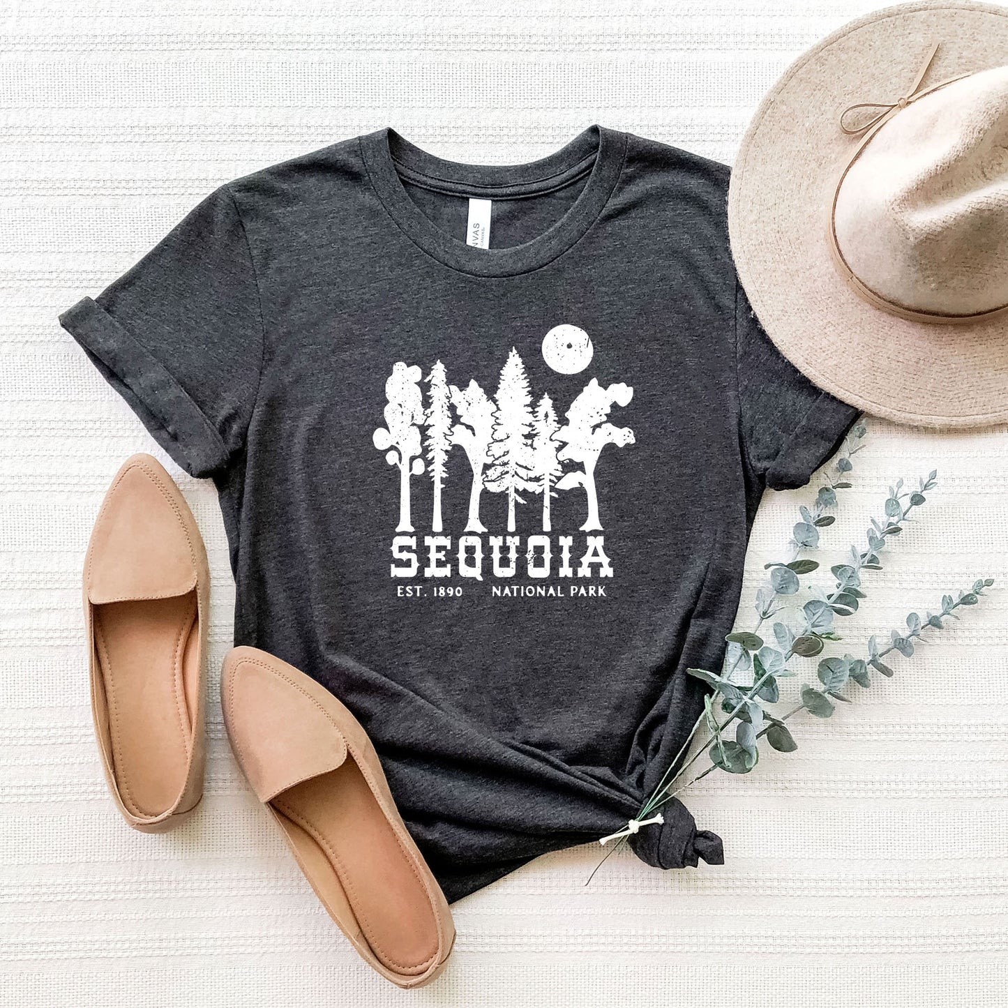 Vintage Sequoia National Park | Short Sleeve Graphic Tee