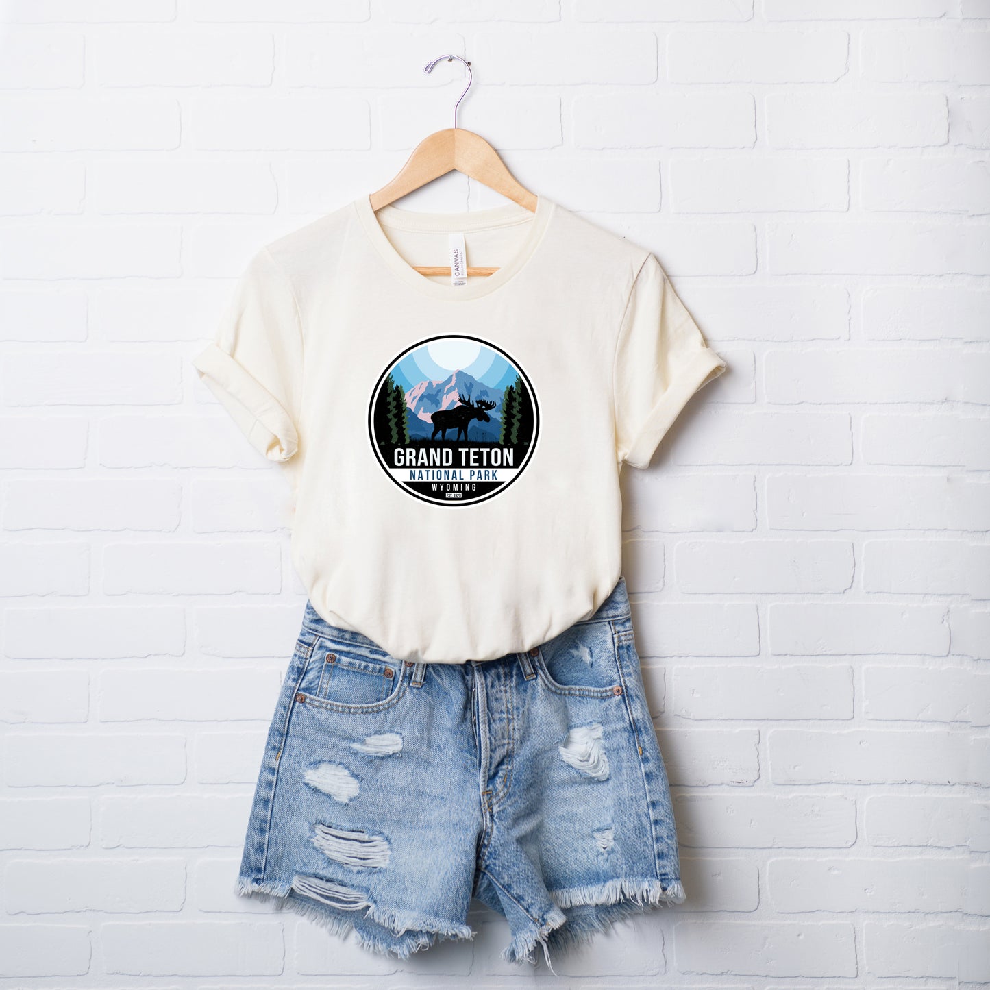 Grand Teton National Park Badge | Short Sleeve Graphic Tee