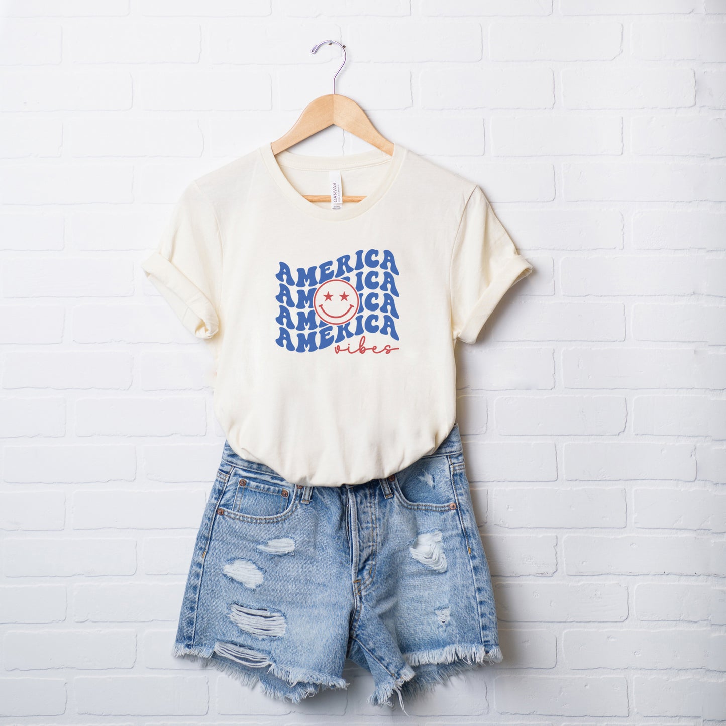 America Vibes Stacked | Short Sleeve Graphic Tee