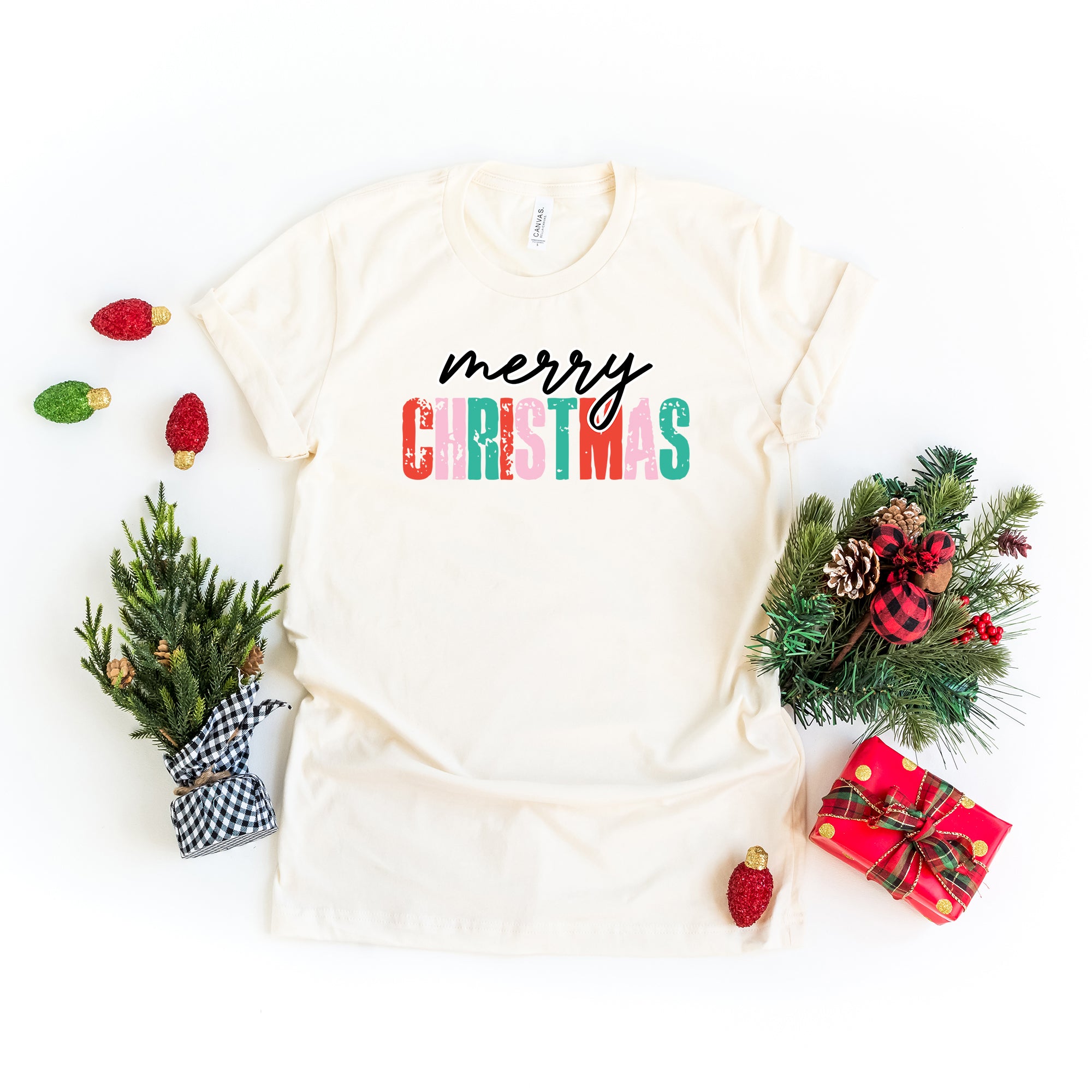Merry Christmas Distressed | Short Sleeve Graphic Tee