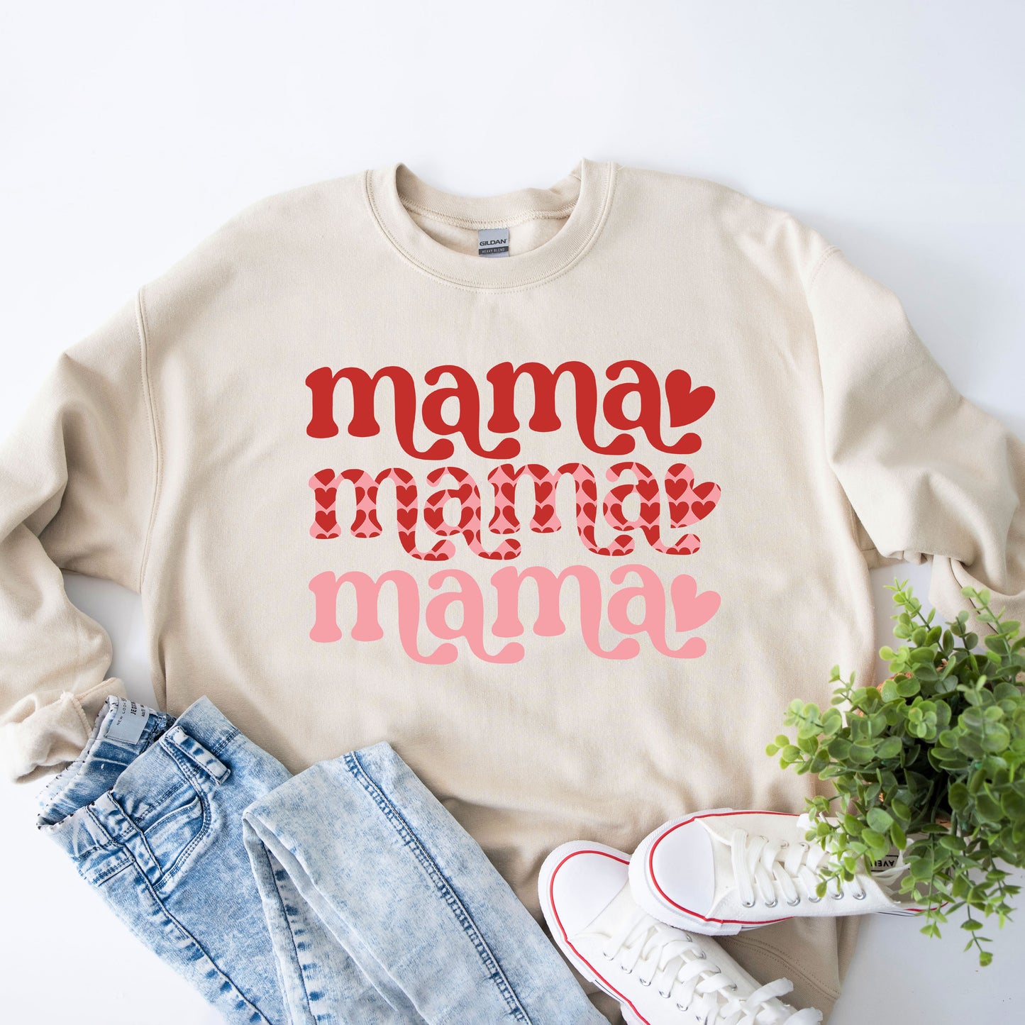 Mama Stacked Hearts | Sweatshirt