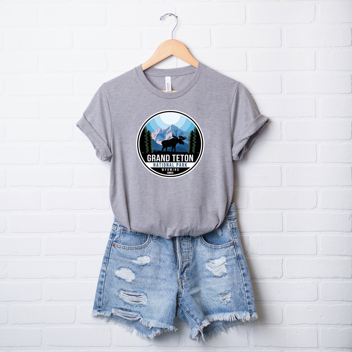 Grand Teton National Park Badge | Short Sleeve Graphic Tee