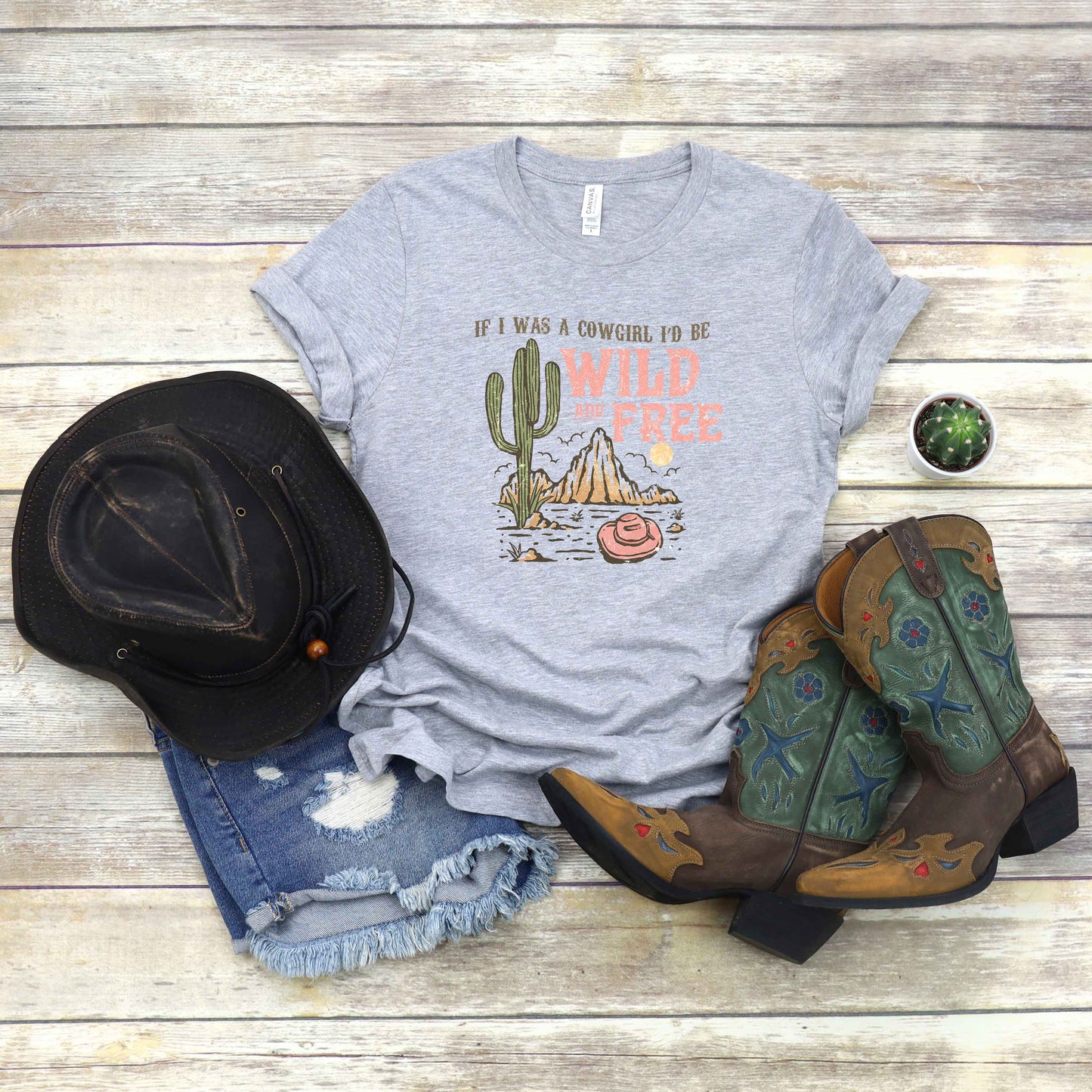Retro Wild And Free Cowgirl | Short Sleeve Graphic Tee