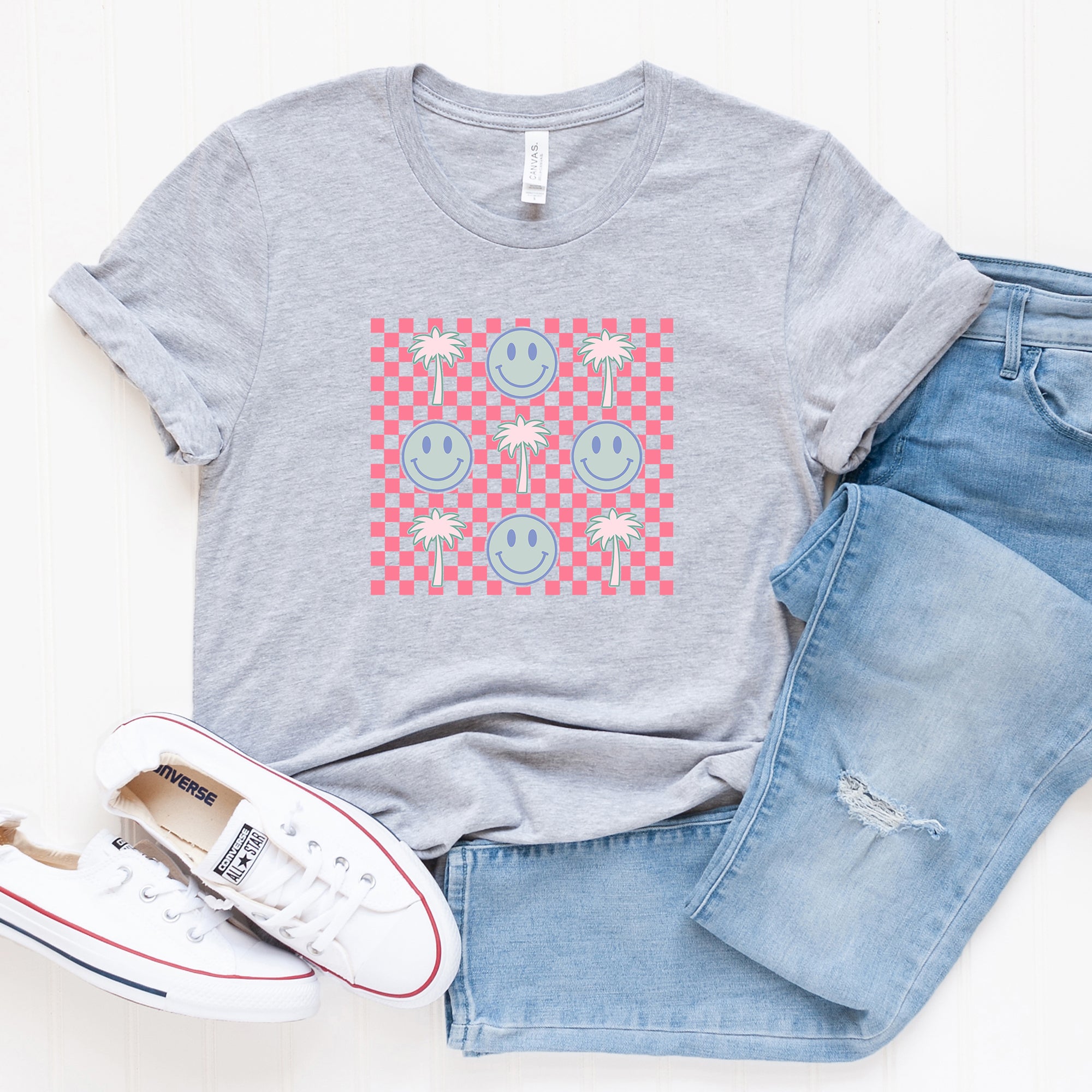 Smiley Palm Trees Checkered | Short Sleeve Graphic Tee