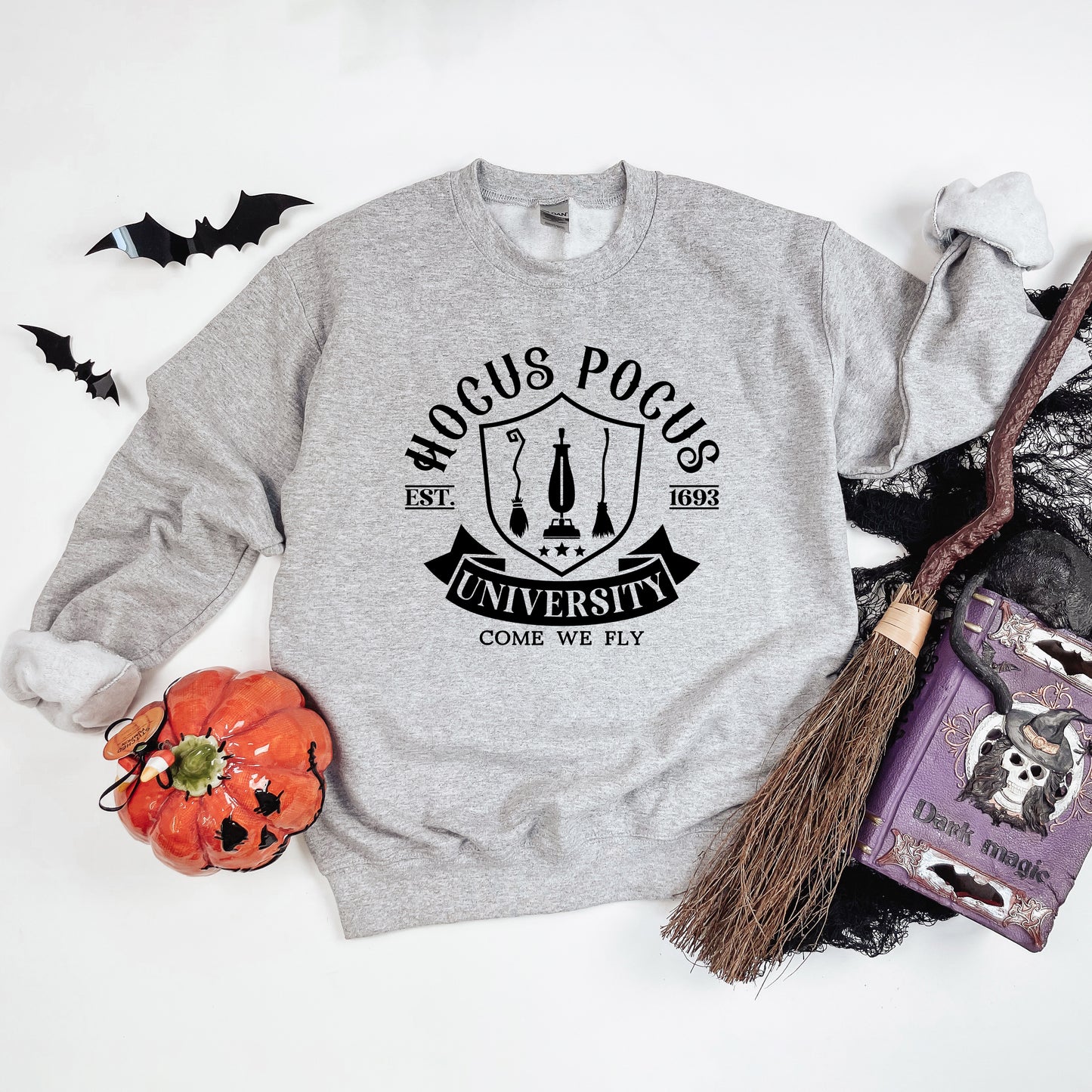 Hocus Pocus University | Sweatshirt