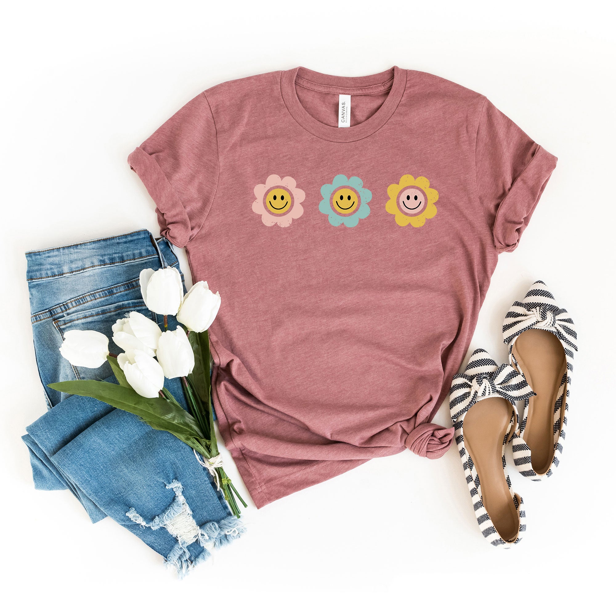 Smiley Flower | Short Sleeve Graphic Tee