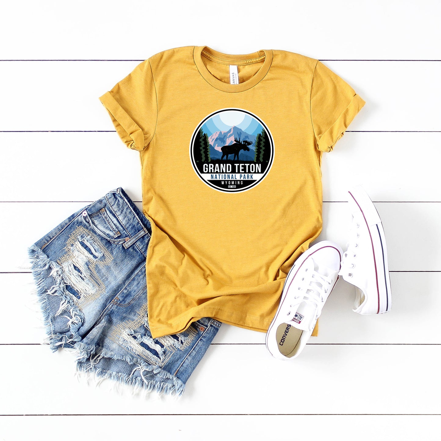 Grand Teton National Park Badge | Short Sleeve Graphic Tee