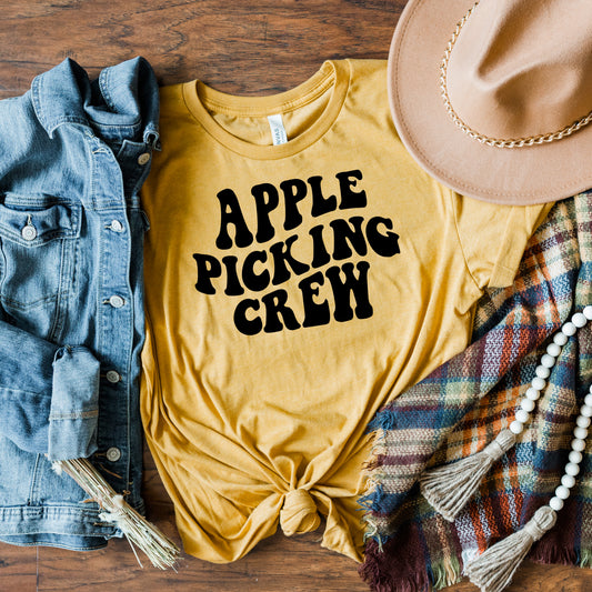 Apple Picking Crew Wavy | Short Sleeve Graphic Tee