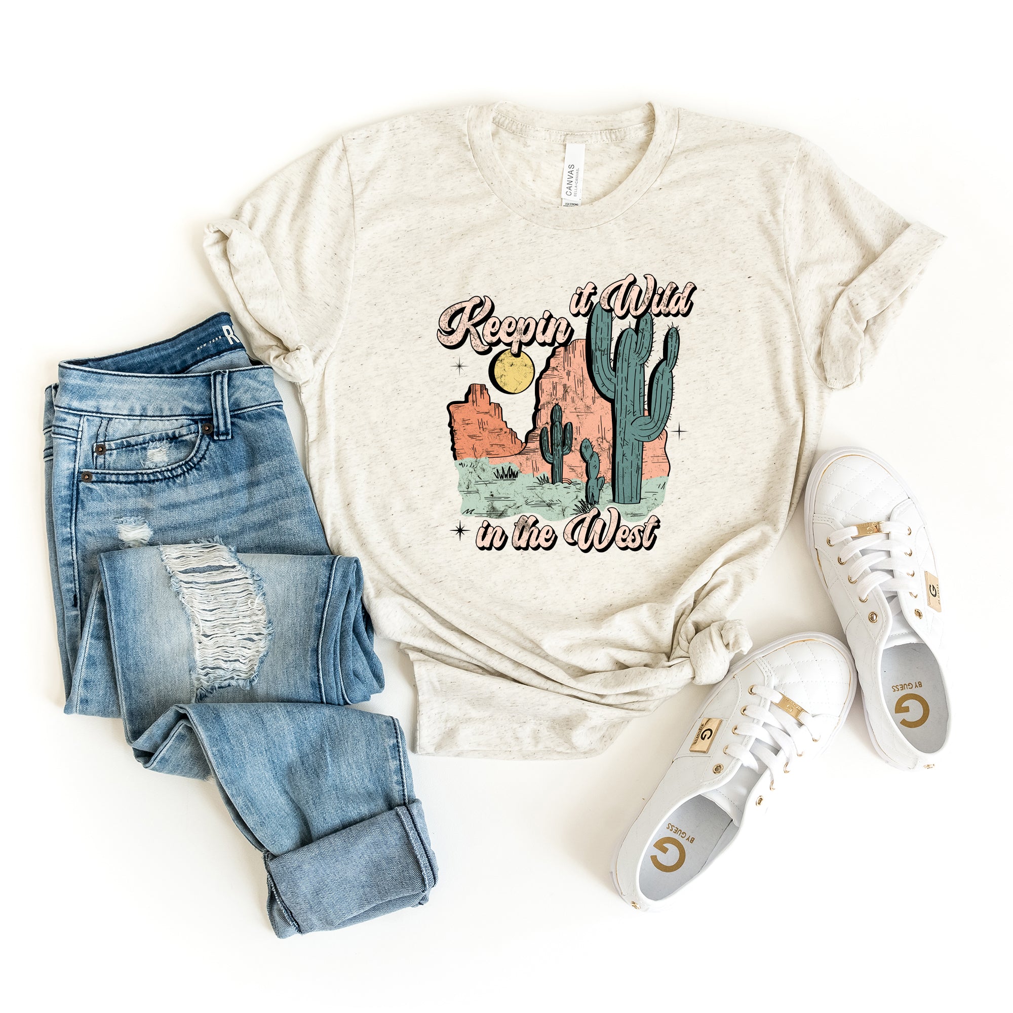 Keeping It Wild Colorful | Short Sleeve Graphic Tee