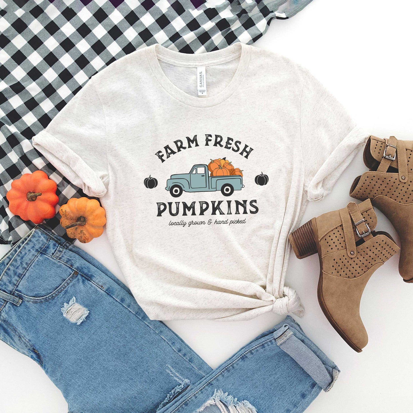 Farm Fresh Pumpkins Truck | Short Sleeve Graphic Tee