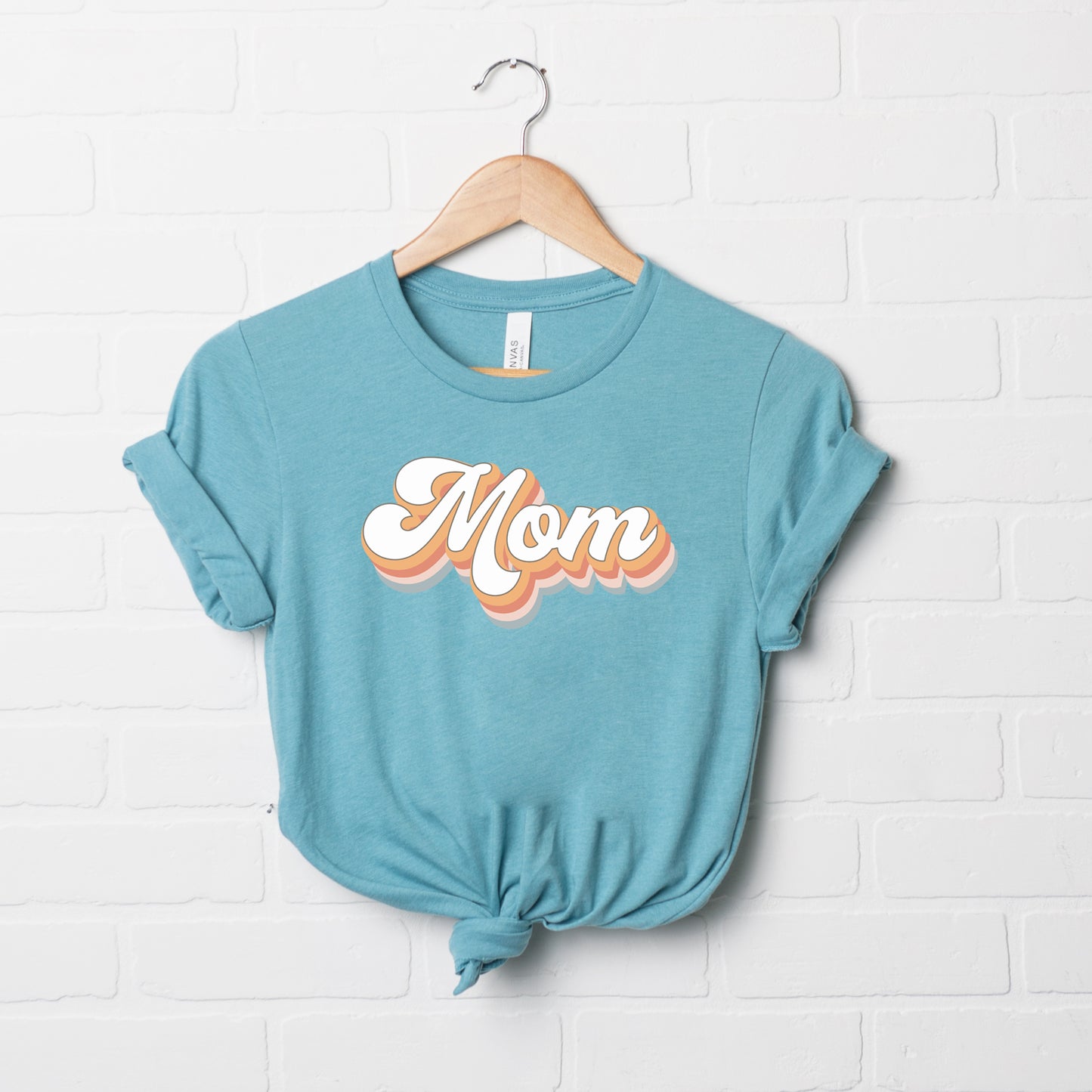 Mom Retro | Short Sleeve Graphic Tee