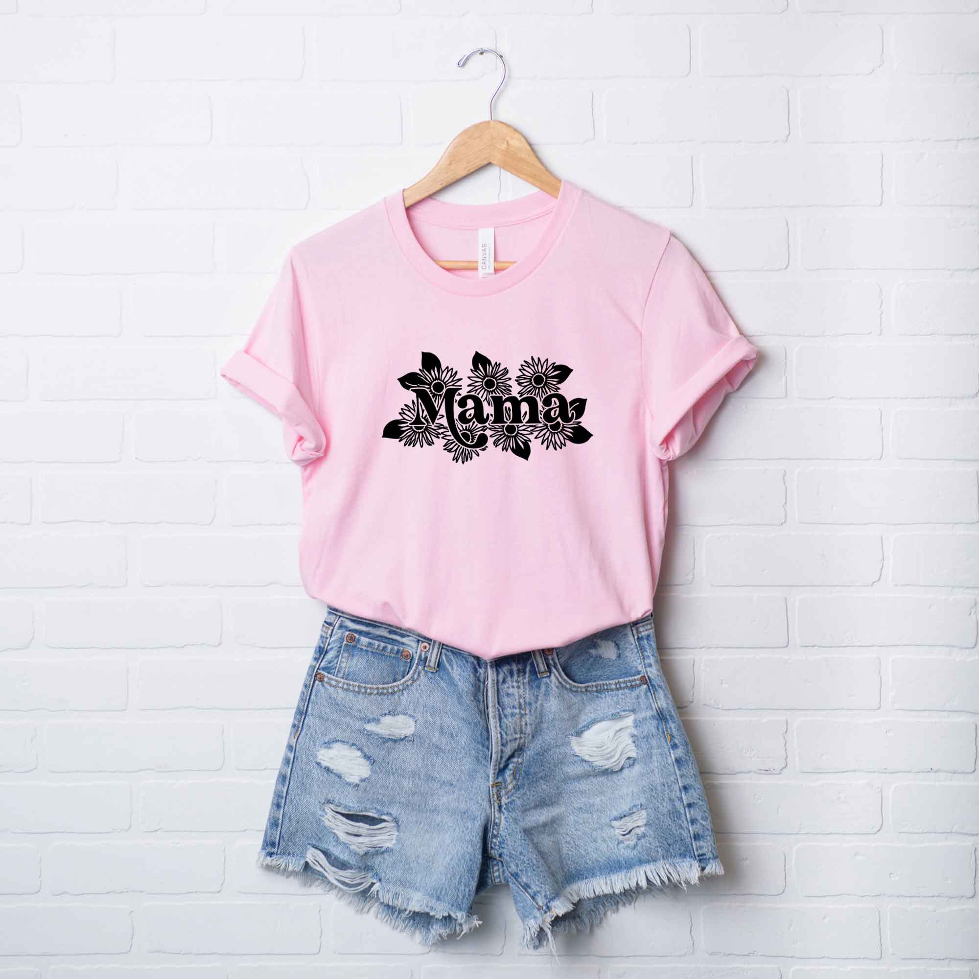 Mama Sunflowers | Short Sleeve Graphic Tee