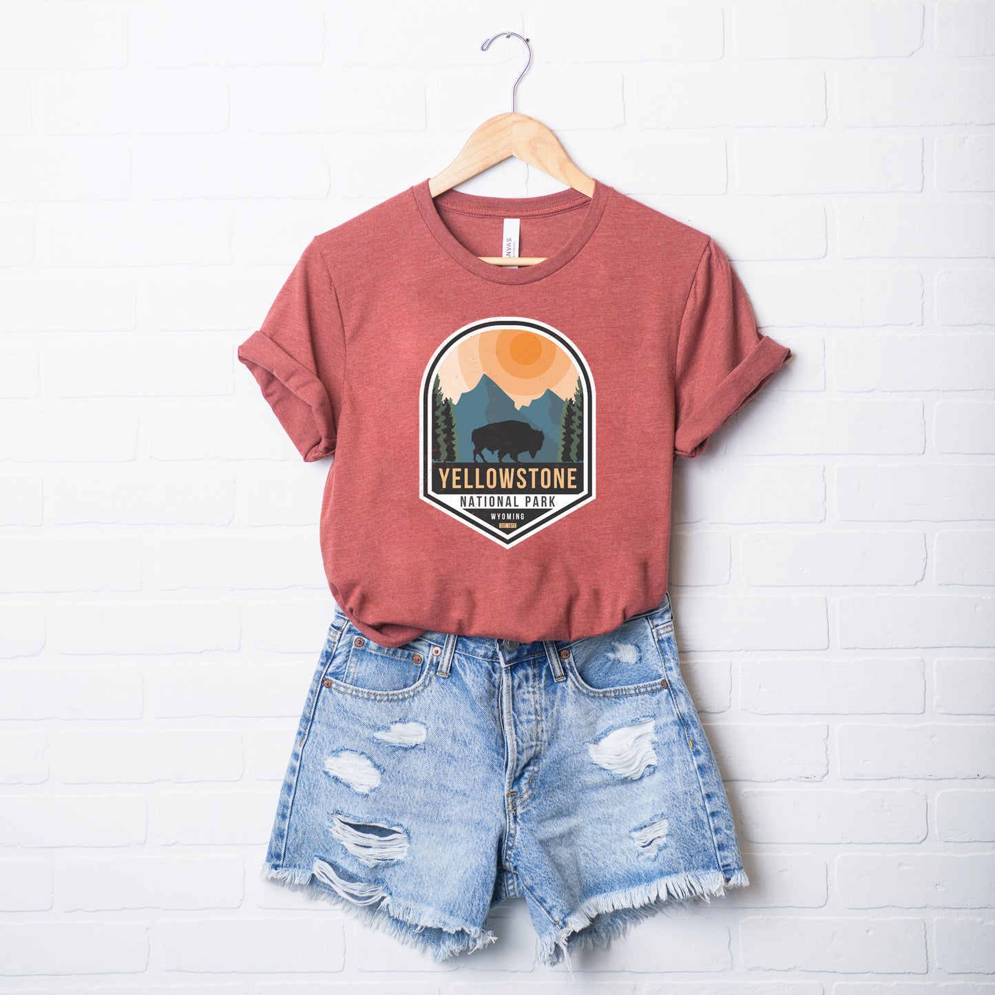 Yellowstone National Park Badge | Short Sleeve Graphic Tee