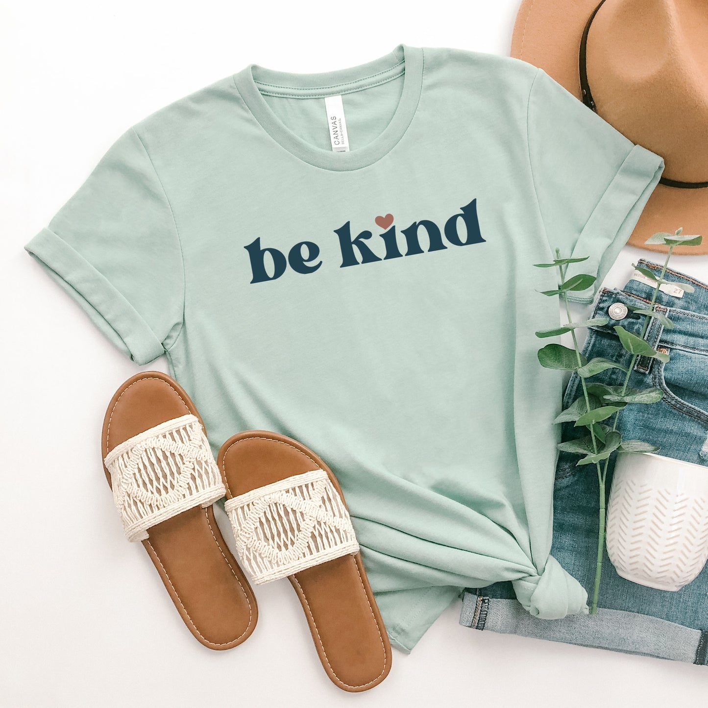 Be Kind Heart | Short Sleeve Graphic Tee