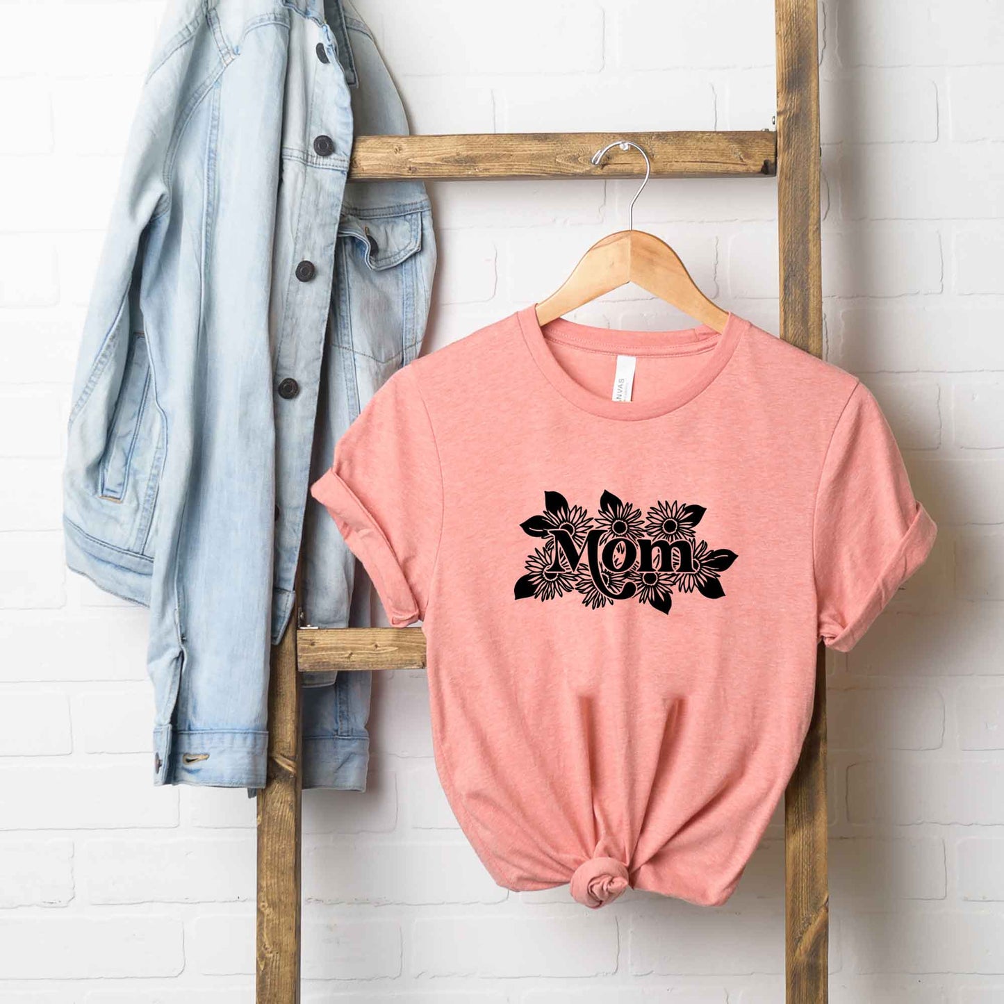Mom Sunflowers | Short Sleeve Graphic Tee