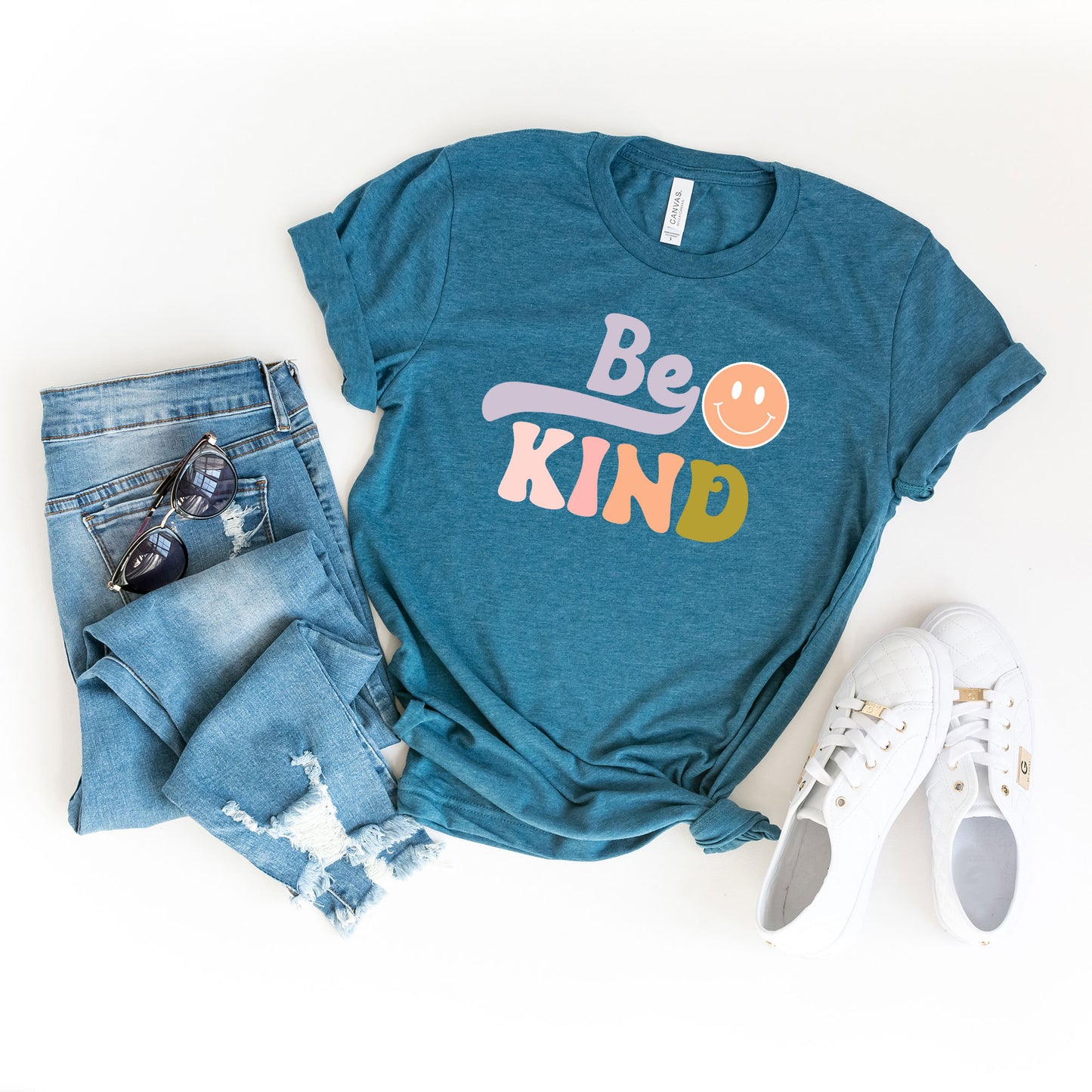 Be Kind Smiley Face | Short Sleeve Graphic Tee