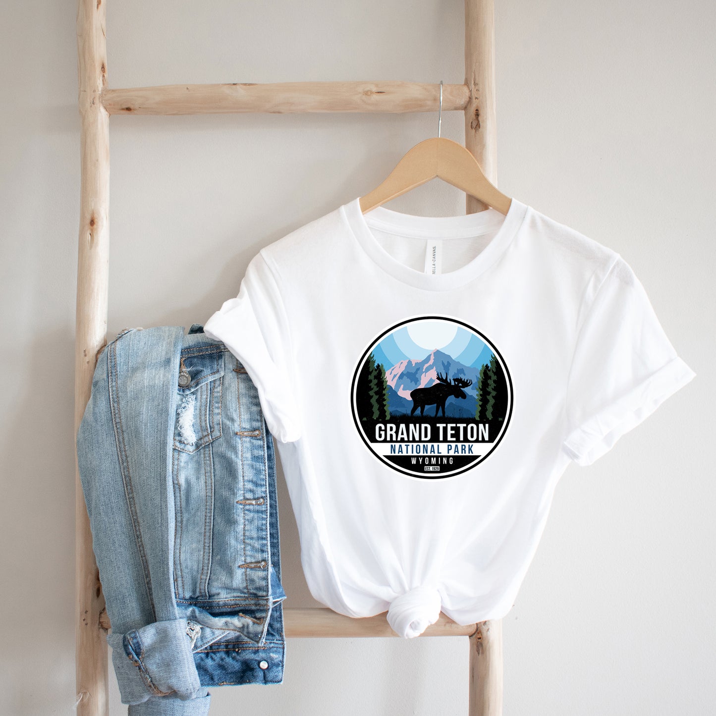 Grand Teton National Park Badge | Short Sleeve Graphic Tee