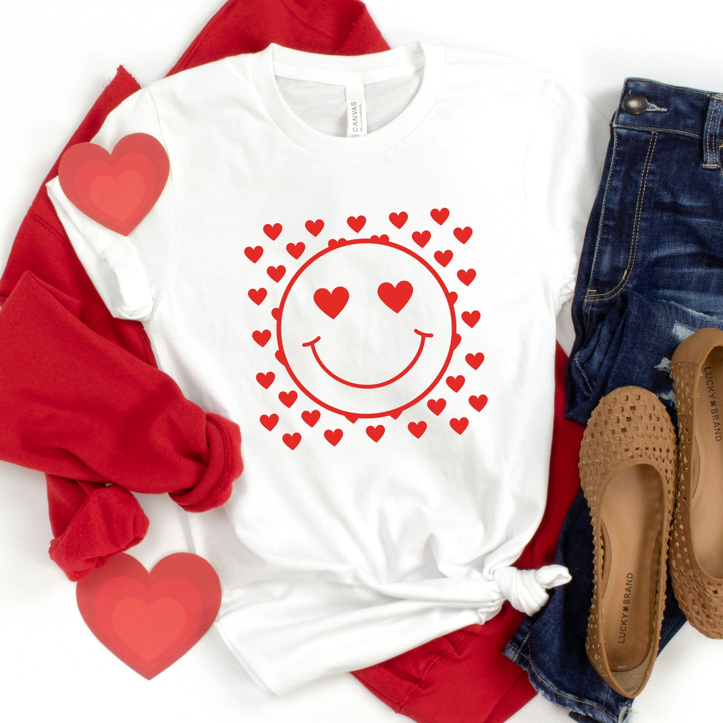 Smiley Face Hearts | Short Sleeve Graphic Tee