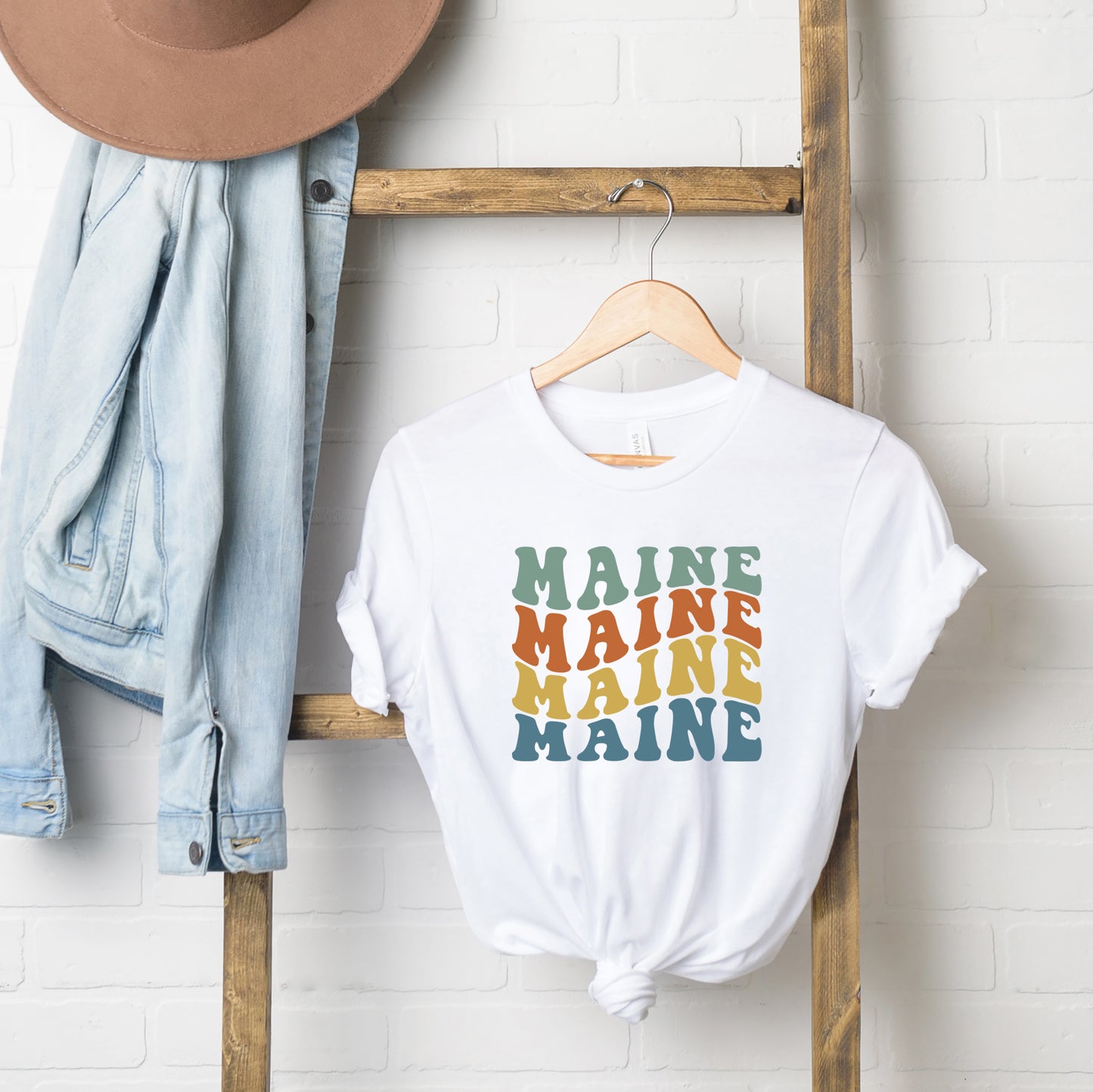 Maine Retro Wavy | Short Sleeve Graphic Tee