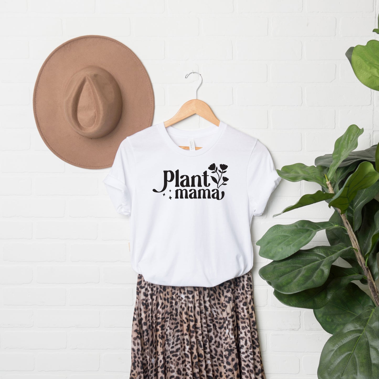 Floral Plant Mama | Short Sleeve Graphic Tee