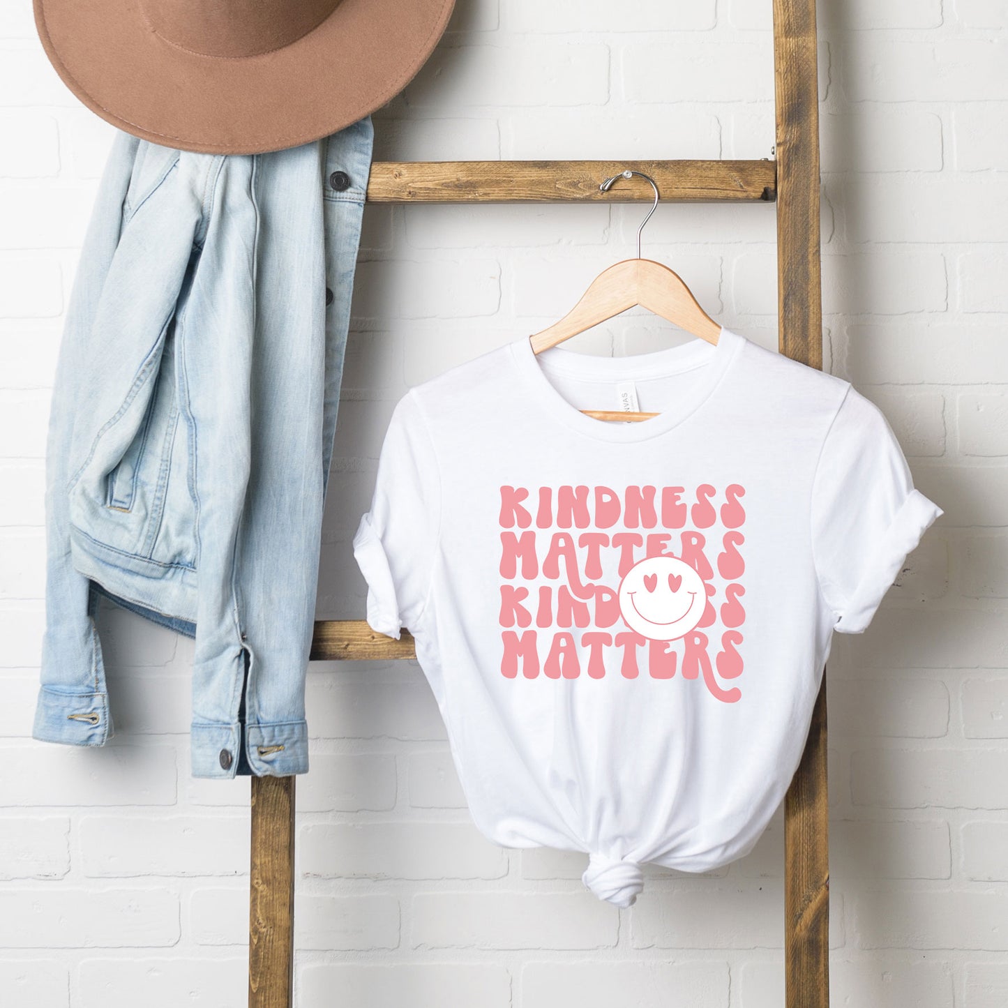 Kindness Matters Smiley Face | Short Sleeve Graphic Tee