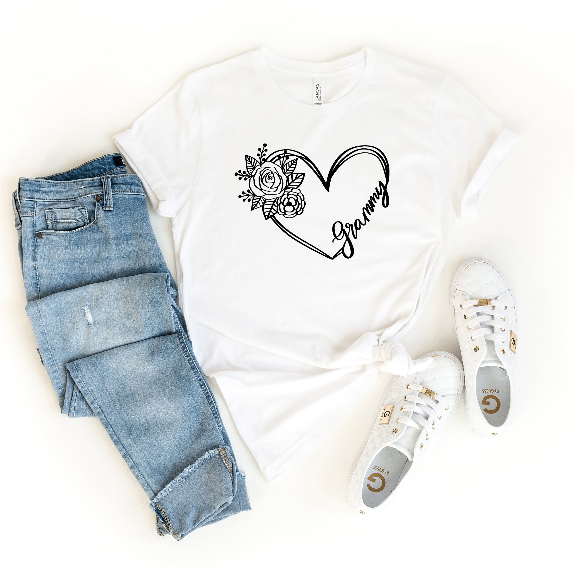 Grammy Heart Outline | Short Sleeve Graphic Tee
