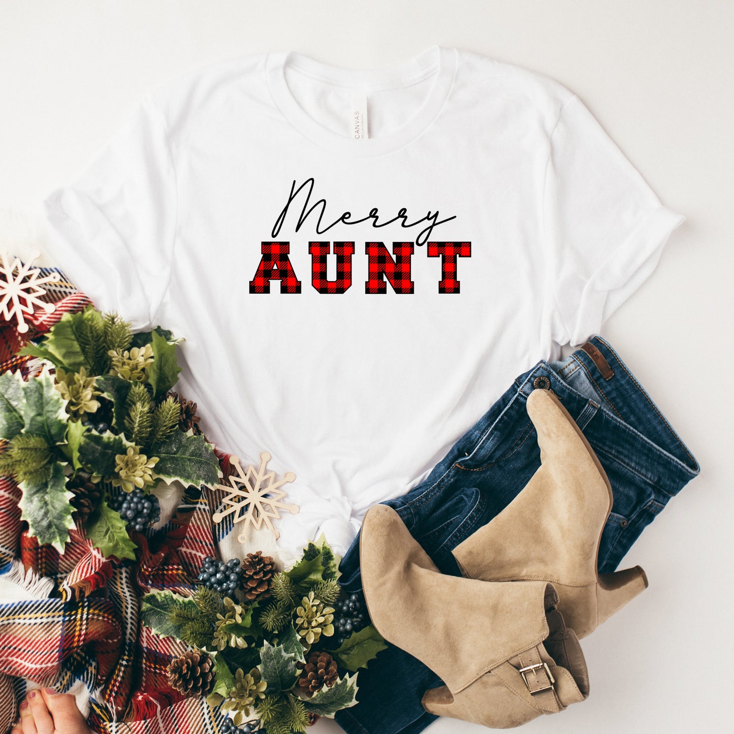 Merry Aunt Buffalo Plaid | Short Sleeve Graphic Tee